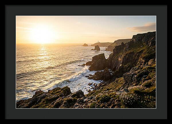 Beavertail Coastal Serenity
