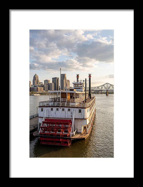 Belle Of Louisville At Dusk