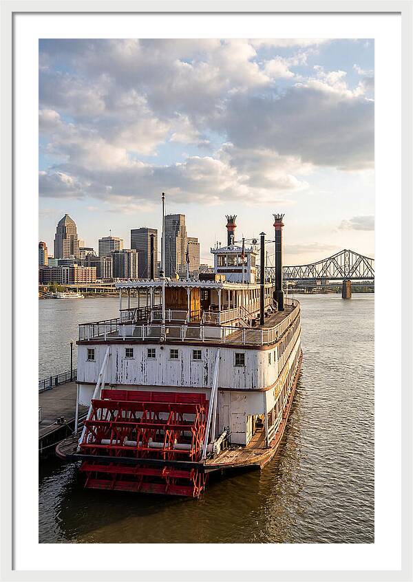 Belle Of Louisville At Dusk