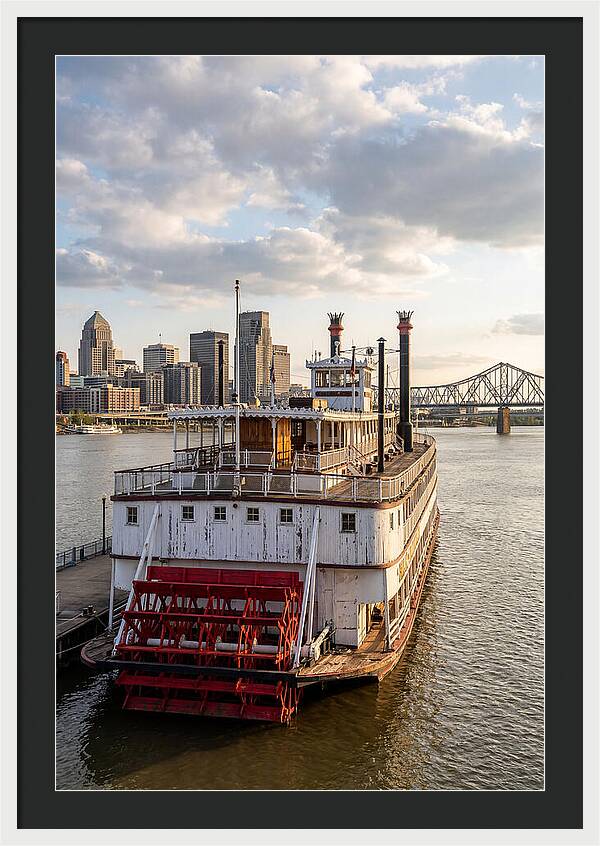 Belle Of Louisville At Dusk