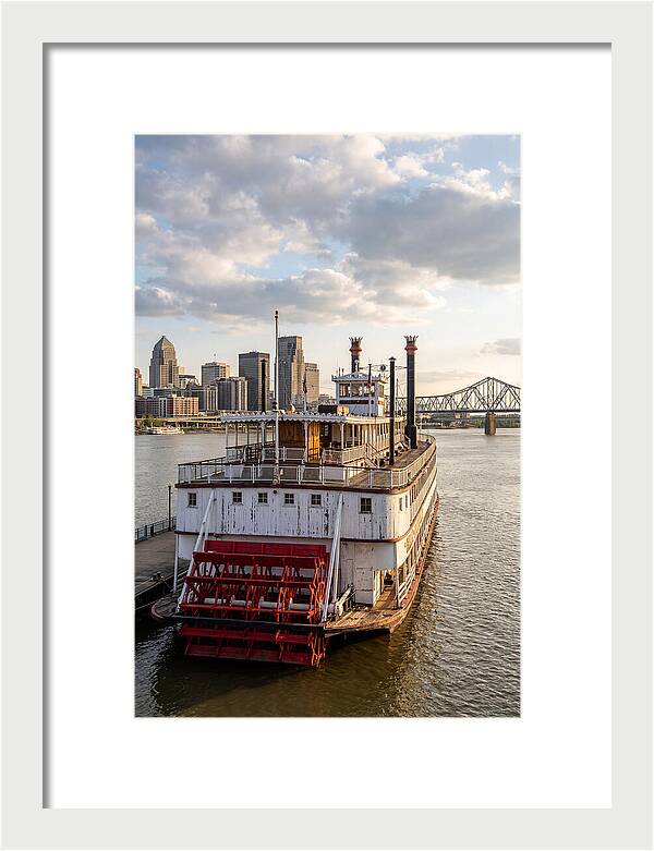Belle Of Louisville At Dusk