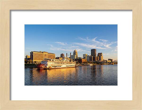 Belle Of Louisville At Sunset