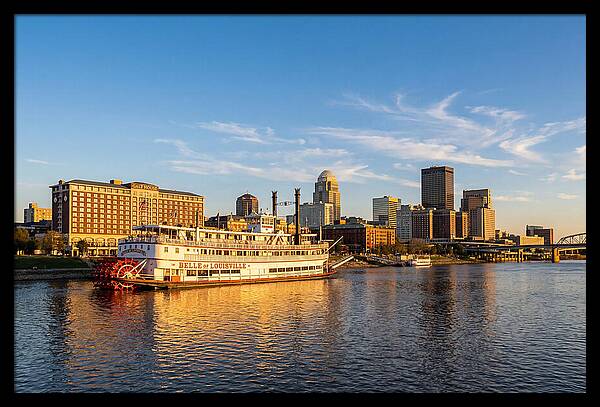 Belle Of Louisville At Sunset