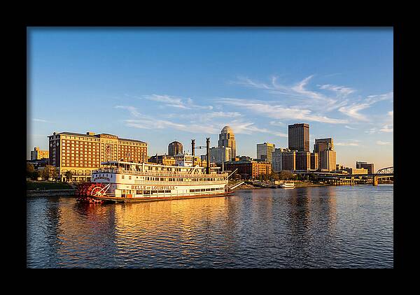 Belle Of Louisville At Sunset