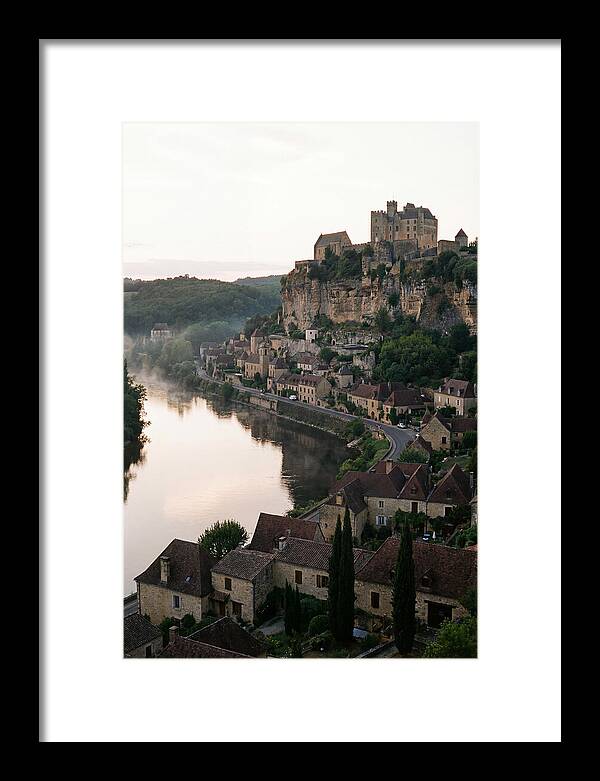 Beynac Castle Overlooking Dordogne