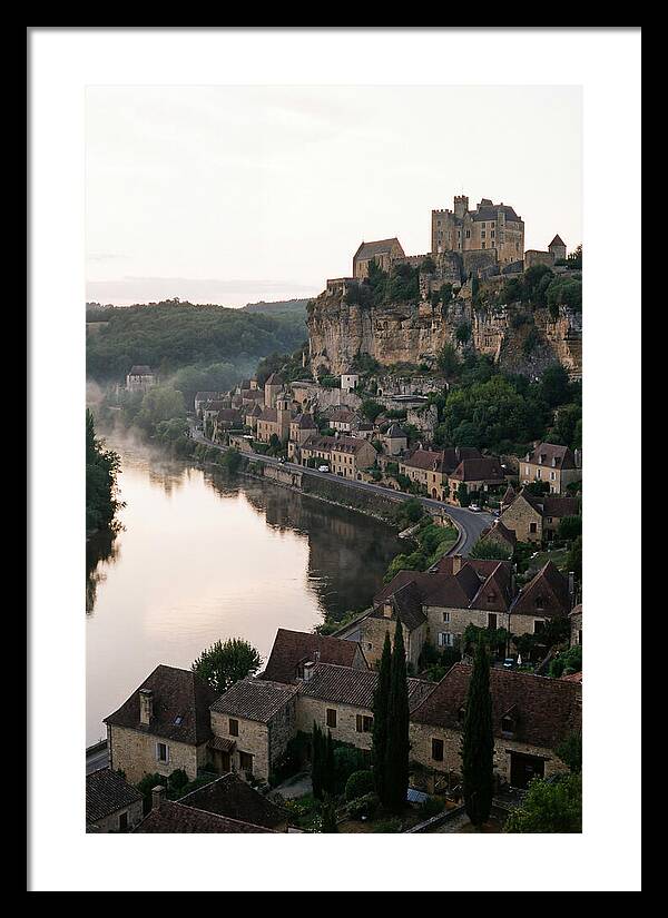 Beynac Castle Overlooking Dordogne
