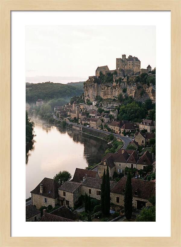 Beynac Castle Overlooking Dordogne