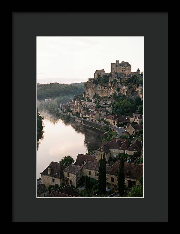 Beynac Castle Overlooking Dordogne
