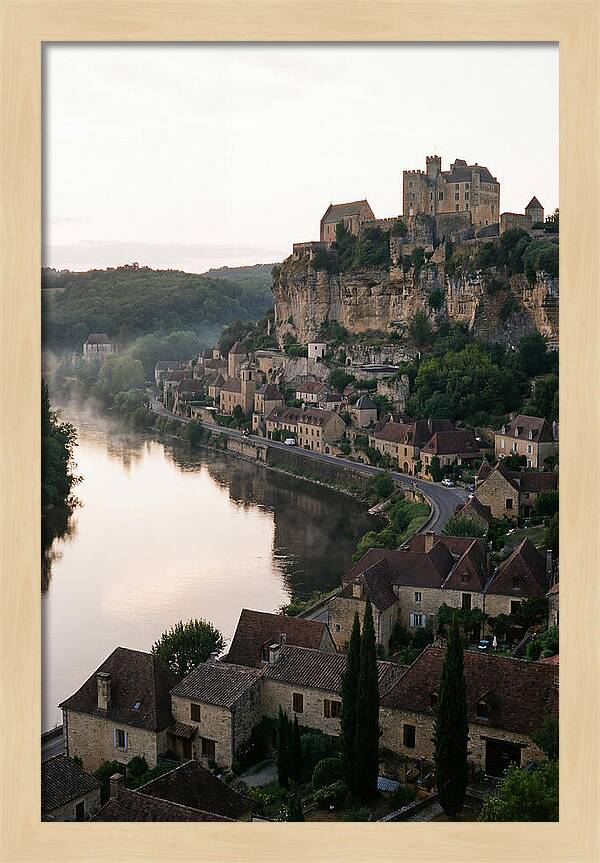 Beynac Castle Overlooking Dordogne
