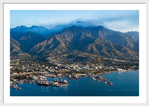 Blue Mountains Over Kingston Coastline