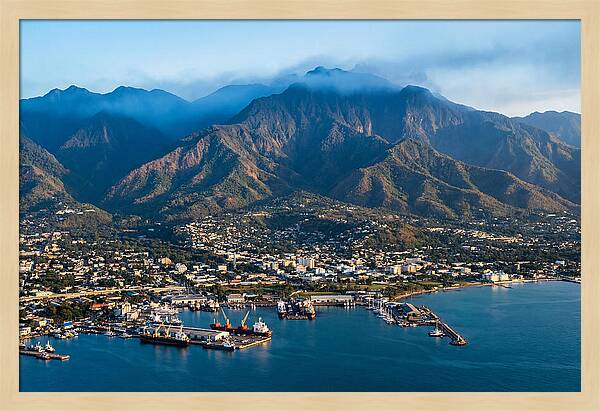 Blue Mountains Over Kingston Coastline