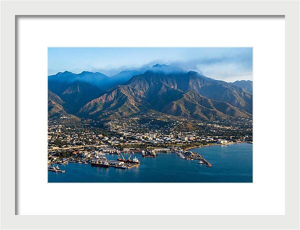 Blue Mountains Over Kingston Coastline