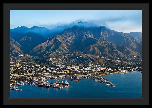 Blue Mountains Over Kingston Coastline
