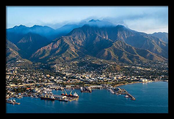 Blue Mountains Over Kingston Coastline
