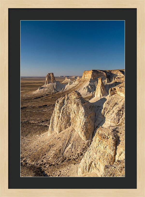 Bozzhira Valley Limestone Formations