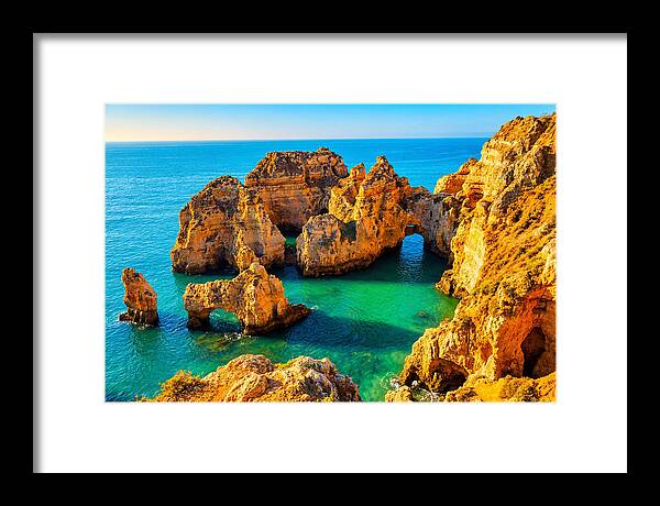 Breathtaking Cliffs Of Ponta Da Piedade