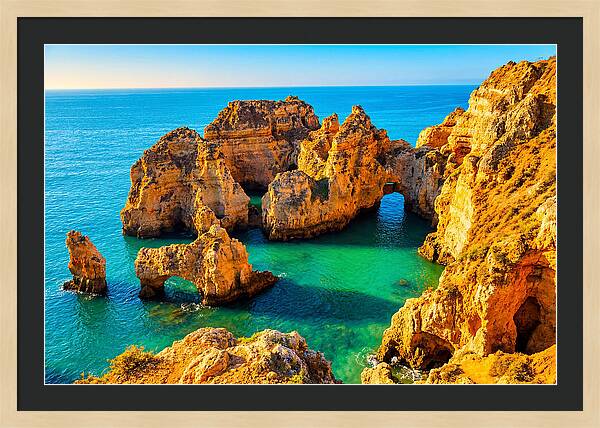 Breathtaking Cliffs Of Ponta Da Piedade