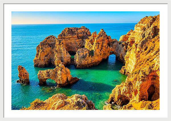 Breathtaking Cliffs Of Ponta Da Piedade