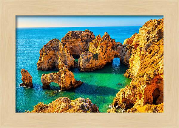 Breathtaking Cliffs Of Ponta Da Piedade