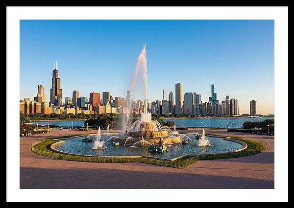Buckingham Fountain At Sunset