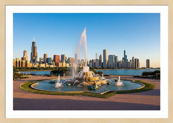 Buckingham Fountain At Sunset