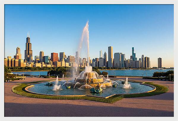 Buckingham Fountain At Sunset