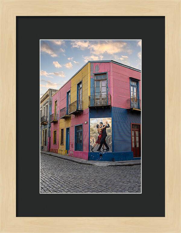 Buenos Aires Colorful Tango Scene