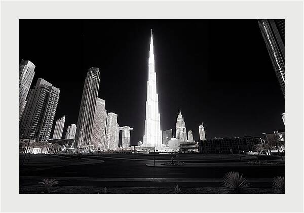 Burj Khalifa Reaching New Heights