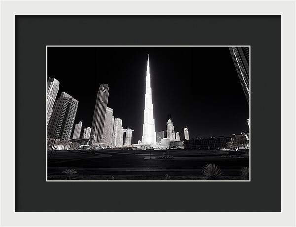 Burj Khalifa Reaching New Heights