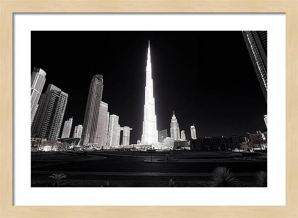 Burj Khalifa Reaching New Heights