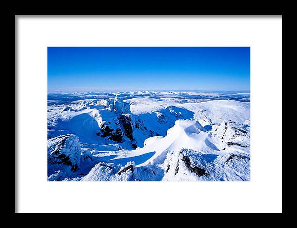 Cairn Gorm Winter Splendor