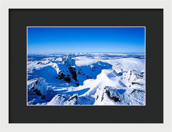 Cairn Gorm Winter Splendor