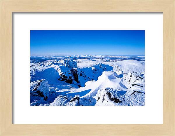 Cairn Gorm Winter Splendor
