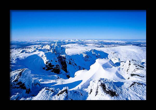 Cairn Gorm Winter Splendor