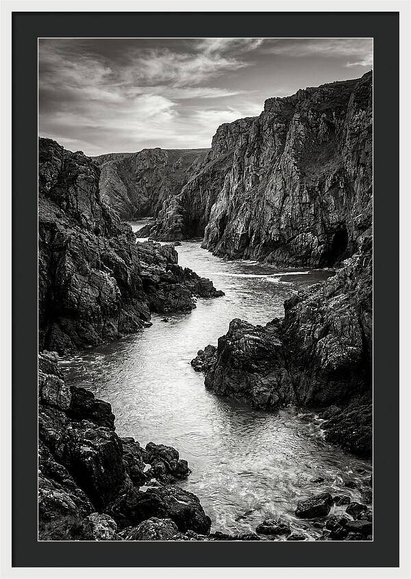 Calanque Sugiton Cove Drama