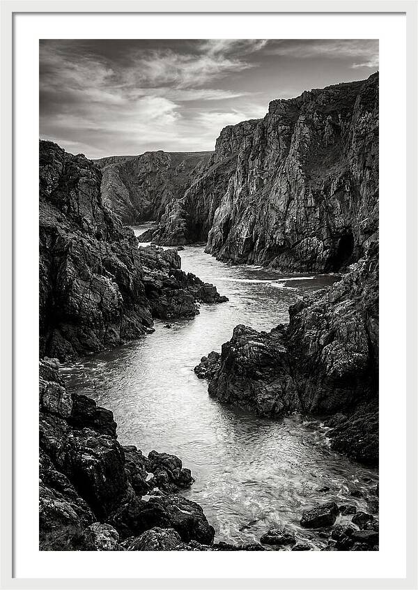 Calanque Sugiton Cove Drama