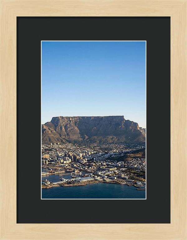 Cape Towns Majestic Table Mountain