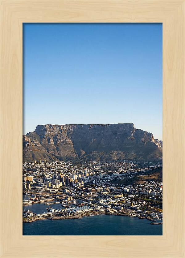 Cape Towns Majestic Table Mountain
