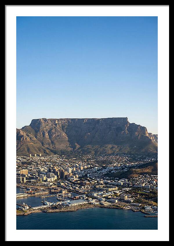 Cape Towns Majestic Table Mountain