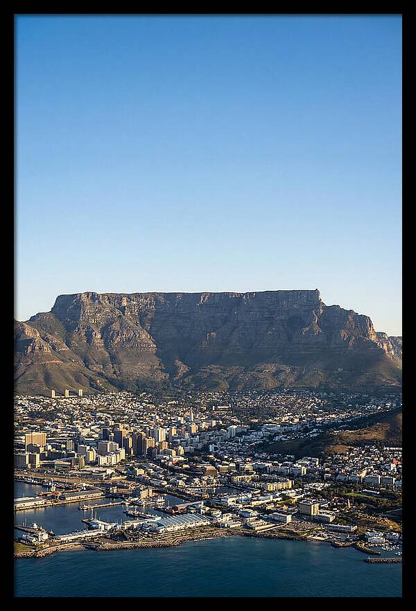 Cape Towns Majestic Table Mountain