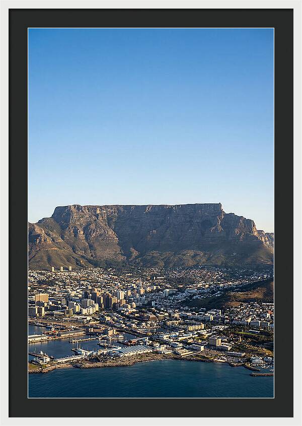 Cape Towns Majestic Table Mountain