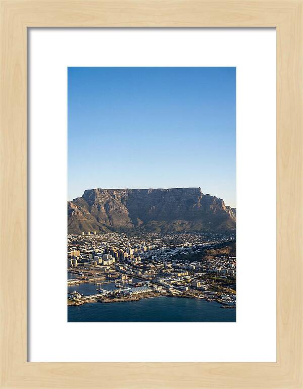 Cape Towns Majestic Table Mountain
