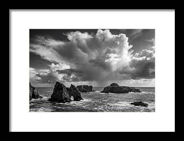 Capri Stacks Seascape Vista