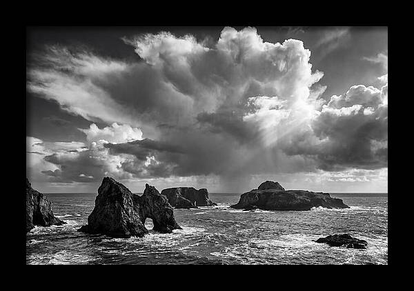 Capri Stacks Seascape Vista