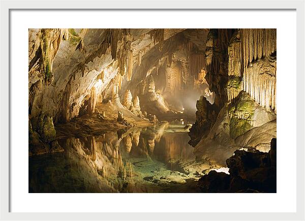 Cave Vista Of Waitomo Caves