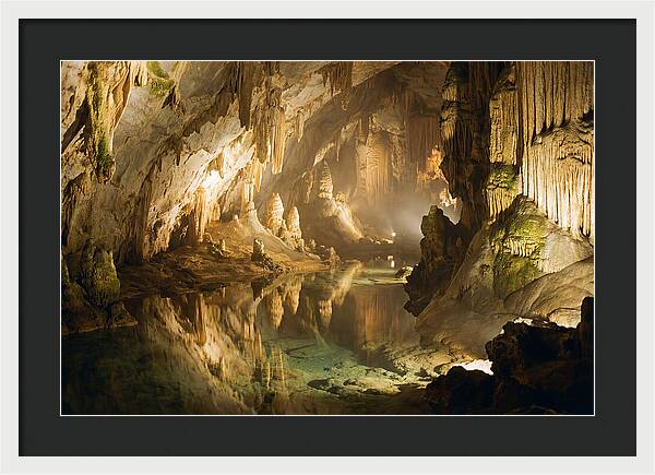 Cave Vista Of Waitomo Caves