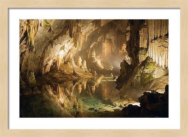 Cave Vista Of Waitomo Caves
