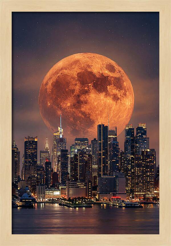 Celestial Glow Above Urban Horizon
