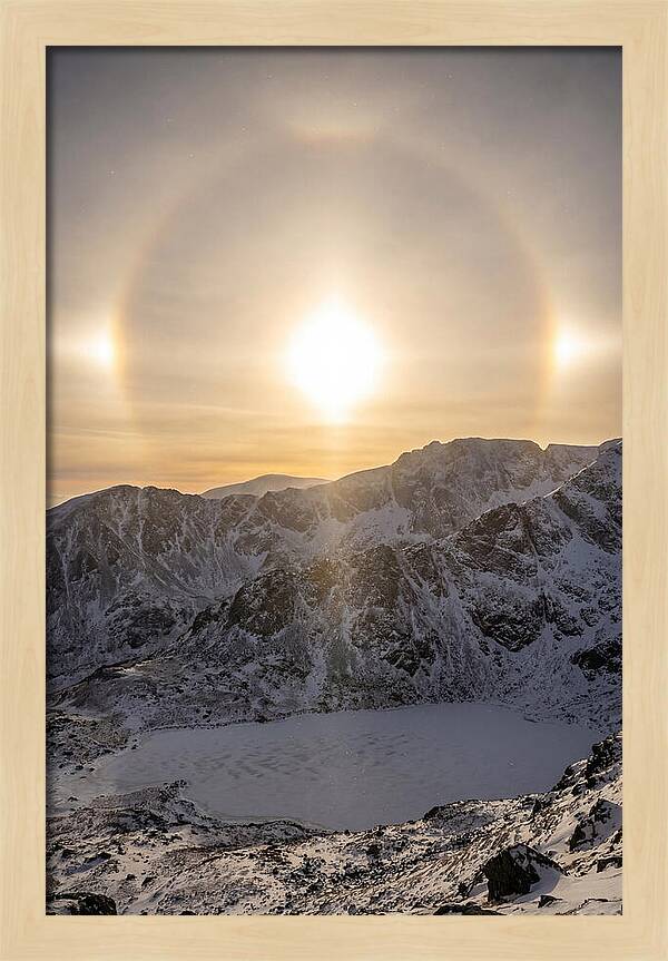 Celestial Light Phenomenon