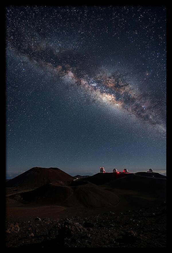 Celestial Wonders Above Mauna Kea